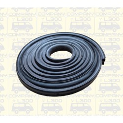 WEATHERSTRIP,TAILGATE OPENING